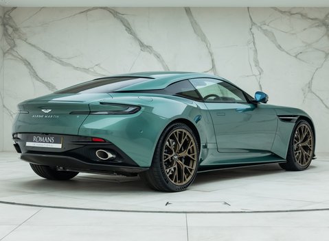 Aston Martin DB12 Coupe 3