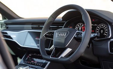 Audi RS6 Avant Vorsprung 11
