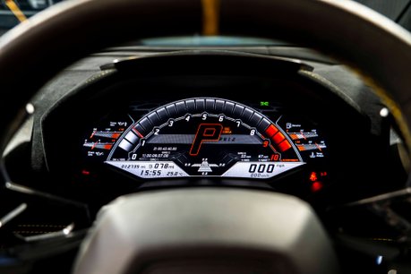 Lamborghini Huracan PERFORMANTE SPYDER. NOW SOLD. SIMILAR REQUIRED. PLEASE CALL 01903 254800. 28