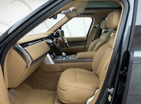 Land Rover Range Rover P530 SV 18