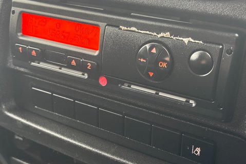 Iveco Daily 65C17 H/D 4100wb Panel Van - Air Con - Direct from the MOD 26