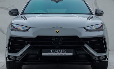 Lamborghini Urus S 7