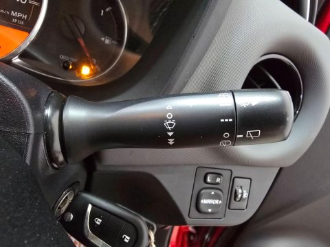 Toyota Yaris 1.33 Dual VVT-i Sport Euro 5 5dr Euro 5 33