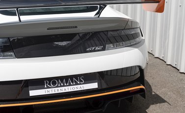 Aston Martin Vantage GT12 22