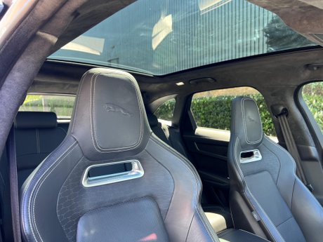 Jaguar F-Pace 2.0 D200 MHEV R-Dynamic HSE Auto AWD Euro 6 (s/s) 5dr 88