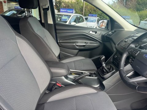 Ford Kuga 1.5 TDCi Zetec Euro 6 (s/s) 5dr 25