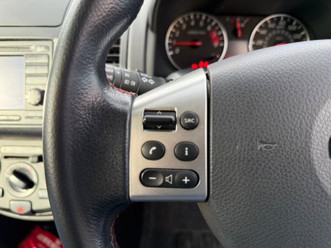 Nissan Note 1.4 16V n-tec Euro 4 5dr 22