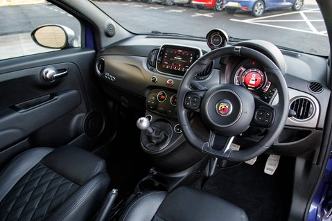 Abarth 500 595 TURISMO 4