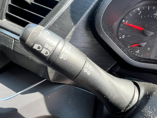 Renault Trafic Crew Cab (SOLD) SWB L1H1 Sport SL28 Air Con Alloys Sensors Tow Bar EURO 6 N 45