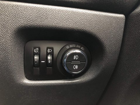 Vauxhall Corsa SE 29