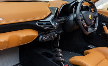 Ferrari 458 Speciale Aperta 30