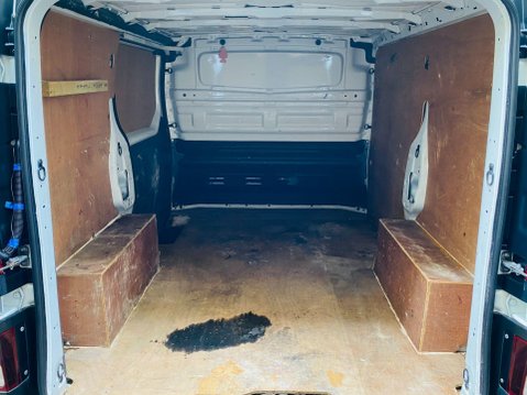 Vauxhall Vivaro 1.6 CDTi 2700 L1 H1 Euro 5 5dr 31