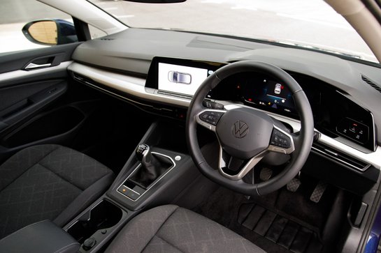 Volkswagen Golf LIFE TSI