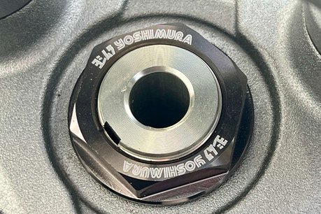 Suzuki GSX GSXS 1000 14