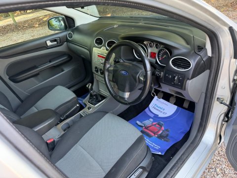 Ford Focus 1.6 TDCi DPF Zetec 5dr 13