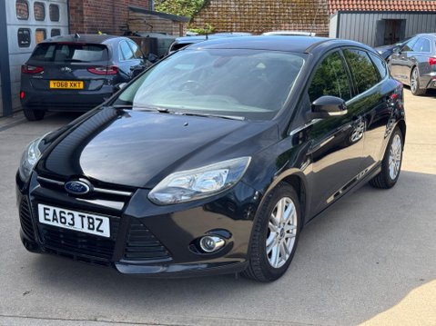 Ford Focus 1.6 TDCi Titanium Euro 5 (s/s) 5dr 4