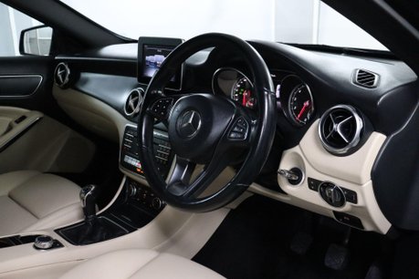 Mercedes-Benz GLA GLA 200 SE 5