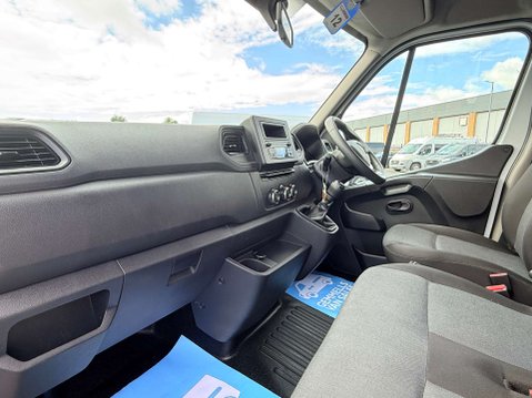 Renault Master 2.3 Master LL35 Business Blue dCi 12