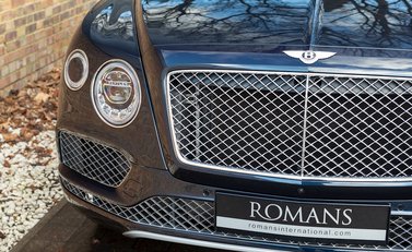 Bentley Bentayga V8 26
