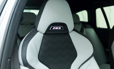 BMW M3 Competition xDrive Touring 11