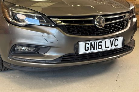 Vauxhall Astra 1.4i Turbo Elite Nav Hatchback 5dr Petrol Auto Euro 6 (s/s) (150 ps) 24
