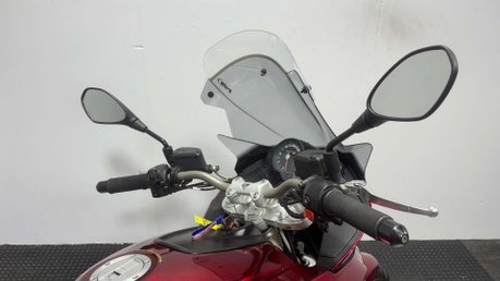 Aprilia Shiver GT 2011 ONLY 20K 1 OWNER NEW MOT VERY CLEAN SUPERMOTO 750CC 37