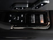 Land Rover Range Rover Sport 3.0 D300 MHEV Dynamic SE SUV 5dr Diesel Auto 4WD Euro 6 (s/s) (300 ps) 26