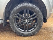 Nissan Navara 2.3 Navara Tekna dCi 4WD 5dr 58