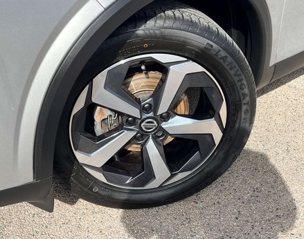 Nissan Qashqai 1.3 Qashqai N-Connecta DiG-T MHEV 5dr 3