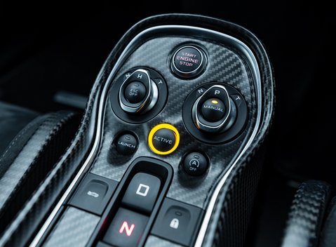 McLaren 620R 22