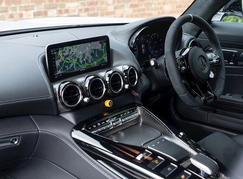 Mercedes-Benz AMG GT R GT R Pro 14