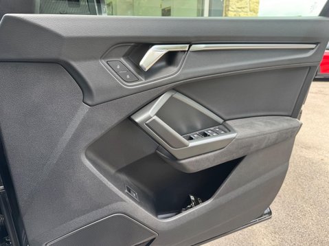 Audi RS Q3 RS TFSI QUATTRO VORSPRUNG 26