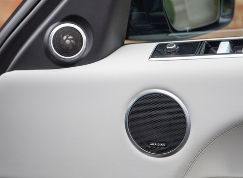 Land Rover Range Rover Sport 5.0 SVR 24