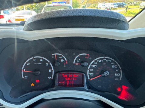 Ford Ka 1.2 Zetec White Edition Euro 6 (s/s) 3dr 19