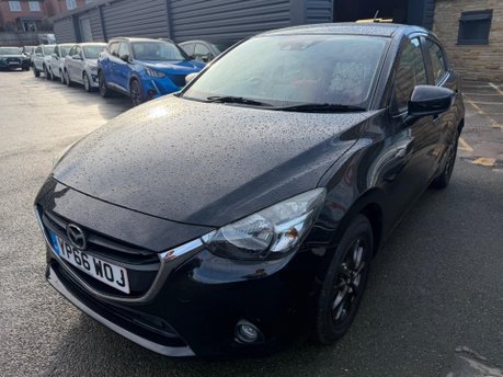 Mazda 2 RED EDITION 6