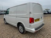 Volkswagen Transporter SWB L1H1 Low Roof Highline T28 Air Con Sensors EURO 6 10