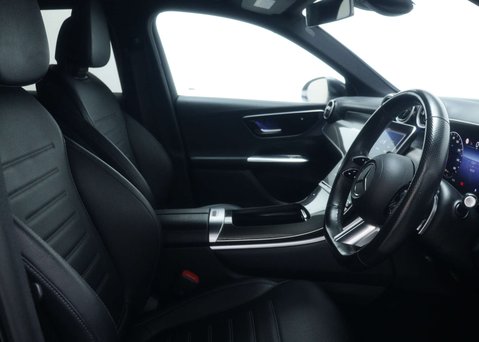 Mercedes-Benz GLC 2.0 GLC 300 AMG Line MHEV 4Matic A 4WD 5dr 44