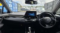 Toyota C-HR 1.8 VVT-h Design SUV 5dr Petrol Hybrid CVT Euro 6 (s/s) (122 ps) 6