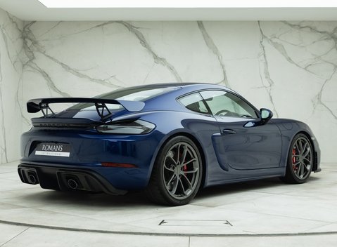 Porsche Cayman GT4 (718) 3