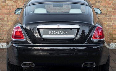 Rolls-Royce Wraith 'Inspired By British Music' Ronnie Wood 5