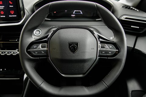 Peugeot 208 PURETECH ALLURE S/S 20