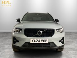 Volvo XC40 2.0 B3 MHEV Plus Dark SUV 5dr Petrol Hybrid DCT Auto Euro 6 (s/s) (163 ps)