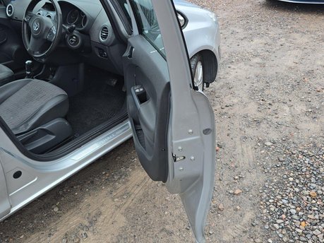 Vauxhall Corsa 1.4 16V SE Hatchback 5dr Petrol Auto Euro 5 (100 ps) 29