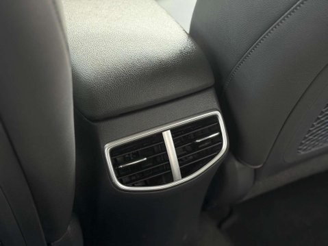Hyundai IONIQ 38.3kWh Premium SE Auto 5dr 61