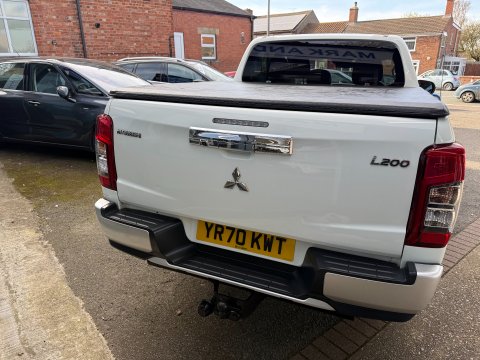 Mitsubishi L200 DI-D WARRIOR DCB 4