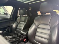 Porsche Macan 3.0 TD V6 S SUV 5dr Diesel PDK 4WD Euro 6 (s/s) (258 ps) 5