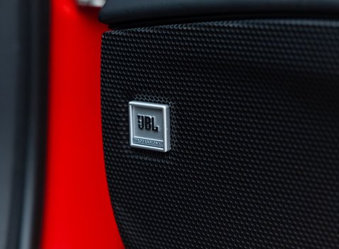 Ferrari F8 Tributo 28