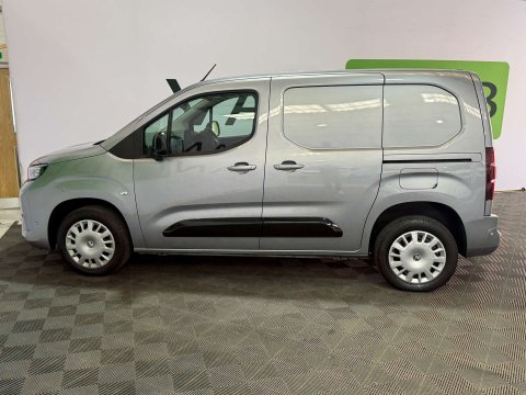 Vauxhall Combo 1.5 Combo 2300 Pro Turbo D 5dr 26