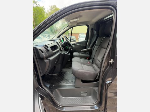 Vauxhall Vivaro 1.6 CDTi 2900 BiTurbo ecoFLEX Sportive Panel Van 5dr Diesel Manual L2 H1 Eu 28