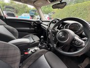 Mini Hatch Cooper 1.5 Petrol Manual Chili / Media XL 3 door - SAT NAV + APPLE CAR PLAY 3